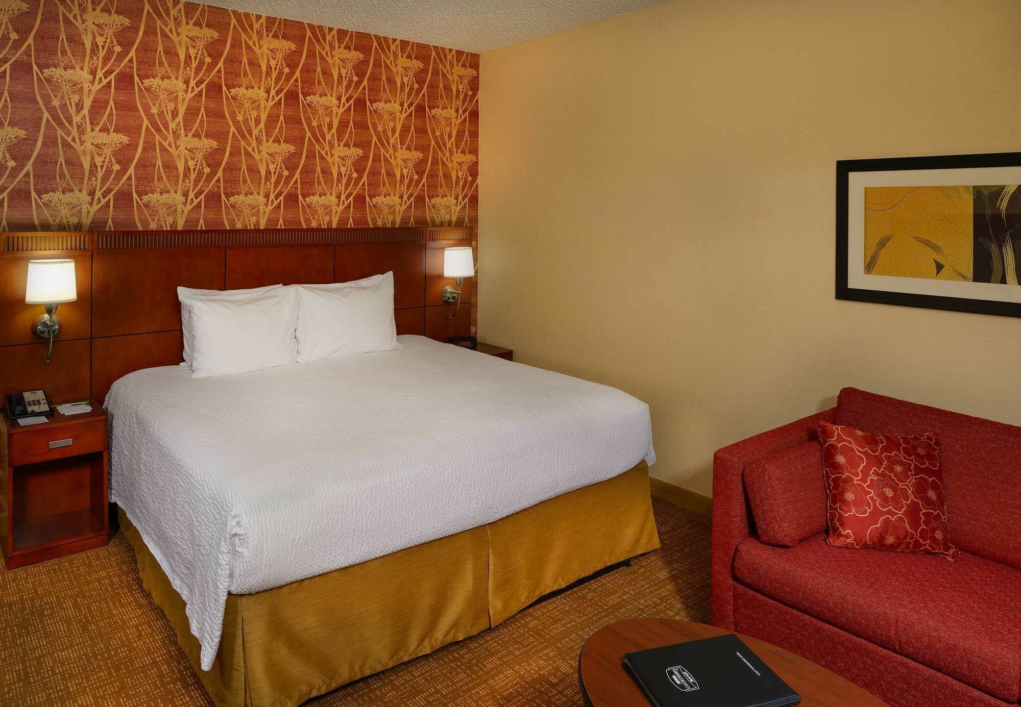Courtyard St. Louis Creve Coeur Hotel Exterior foto